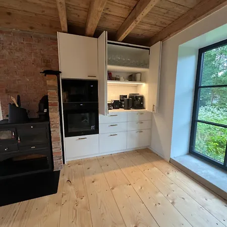 Black House * Pärnu