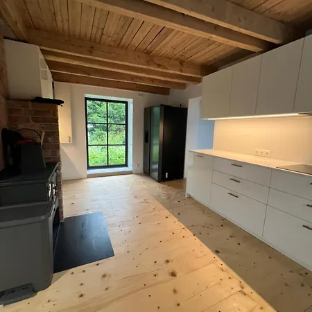 Black House Semesterbostad