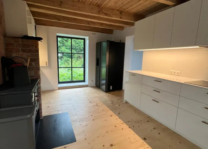 Black House Semesterbostad